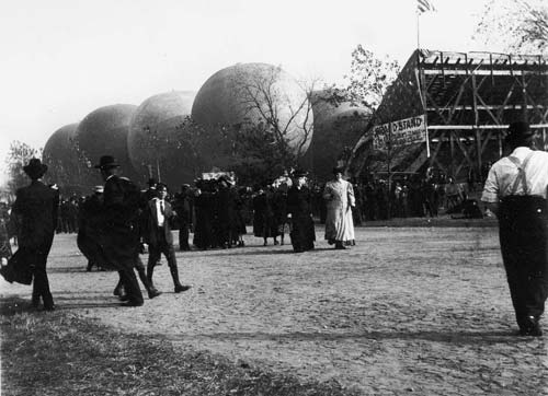 В начале XIX века воздушные шары были очень модным видом «транспорта». Фото 1907 года. Wikimedia