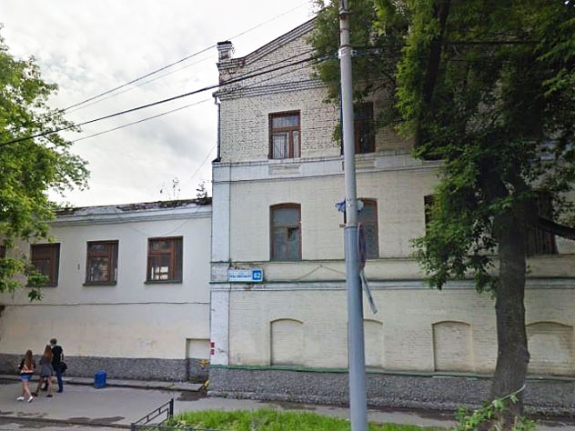 «Господский дом» усадьбы Гребенькова выставлен на продажу за 13,6 млн рублей