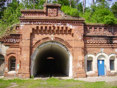 Осовецкая крепость, Форт 1, сохранившийся Западный тоннель. Фото: Henryk Borawski / Wikimedia.org