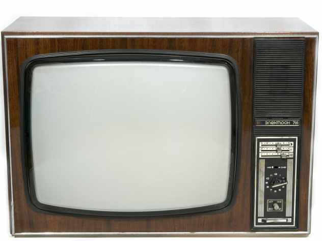Священник украл телевизор у друга за долги