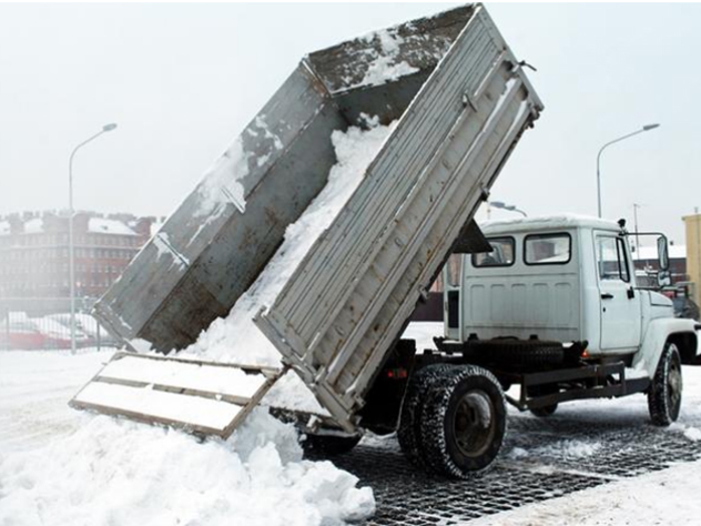 В ночь на среду Петербург ждет генеральная снежная уборка