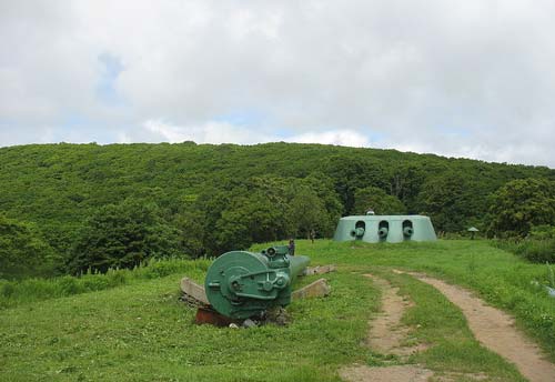 Ворошиловская батарея. Над Землей только башни дальнобойных орудий
