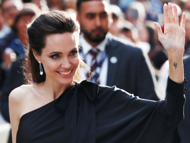 Анджелина Джоли сделала предложение руки и сердца британскому миллионеру