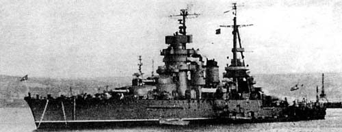 Линейный корабль Новороссийск в Севастополе, начало 1950-х годов. Источник: wikimedia 