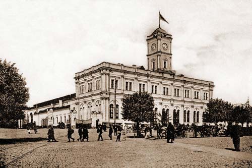 Здание Николаевского вокзала в Москве, фото около 1917 года. Wikimedia