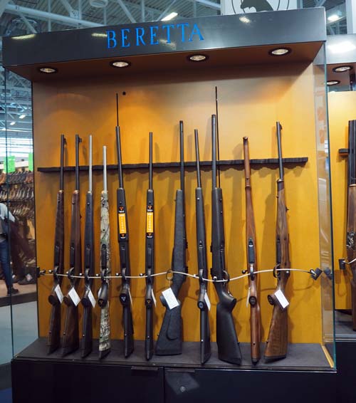 Стенд компании Берета на выставке в Аусбурге, 2017 год. Источник: wikimedia.org