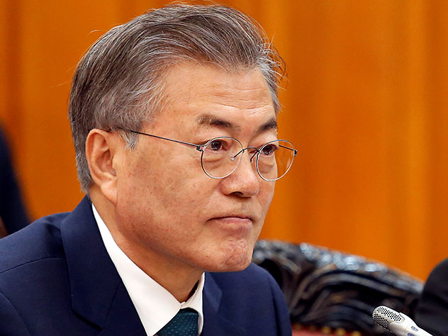 Президент Южной Кореи предложил подписать мирный договор с КНДР