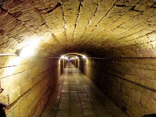 Секретный туннель Большого Гатчинского дворца времен графа Орлова. Фото: wikimedia.org
