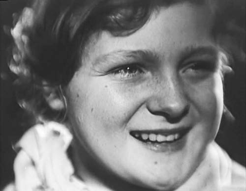 Кадр из фильма «Я люблю», 1936