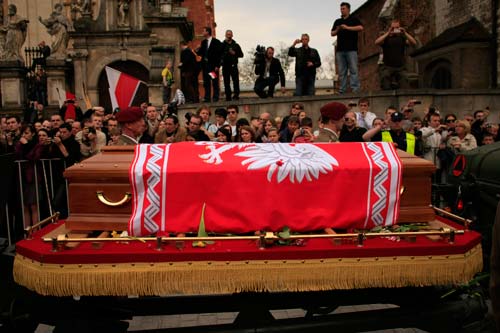 Похороны Леха Качиньского. Фото: wikimedia.org