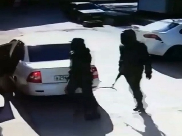 Появилось подробное видео ограбления «Почты России» в Назрани