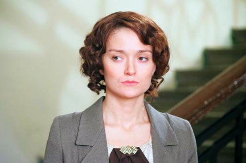 Кадр из фильма «Сын отца народов», 2013 год. В роли Светланы – Надежда Михалкова