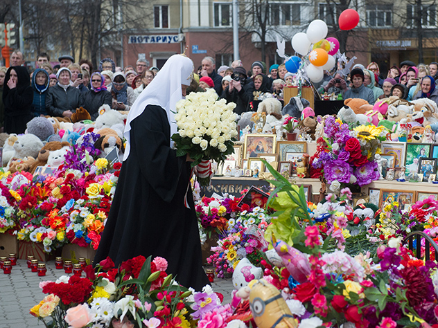 Два миллиона рублей дополнительно получат семьи погибших в ТЦ «Зимняя вишня»