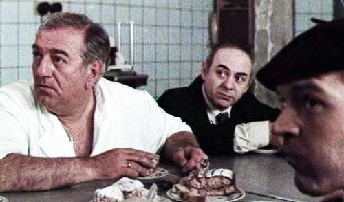 Кадр из фильма «Блондинка за углом» (реж. В. Бортко)