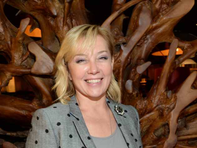 Известная телеведущая Арина Шарапова опубликовал на своей страничке в Instagram** снимок, на котором она находится в обществе мужчины