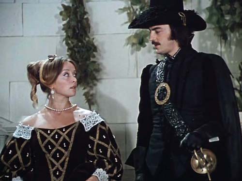 Кадр из фильма «Собака на сене»