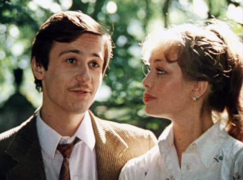 Олег Меньшиков и Валентина Воилкова в фильме «Покровские ворота»