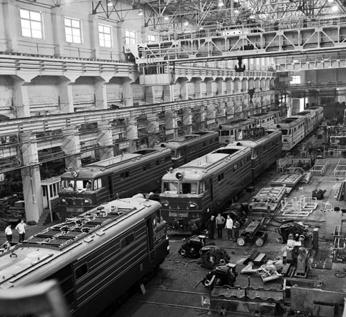Новочеркасский электровозостроительный завод в советские времена. Источник: Моргунов В. / Фотохроника ТАСС