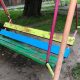 В Великих Луках заварили качели