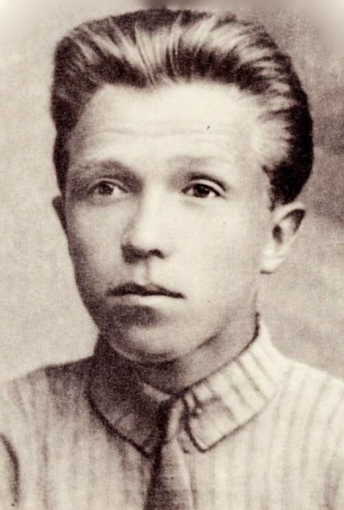 Коля Кузнецов, 1920-е годы. Тогда еще просто студент и комсомолец. Фото: wikimedia.org