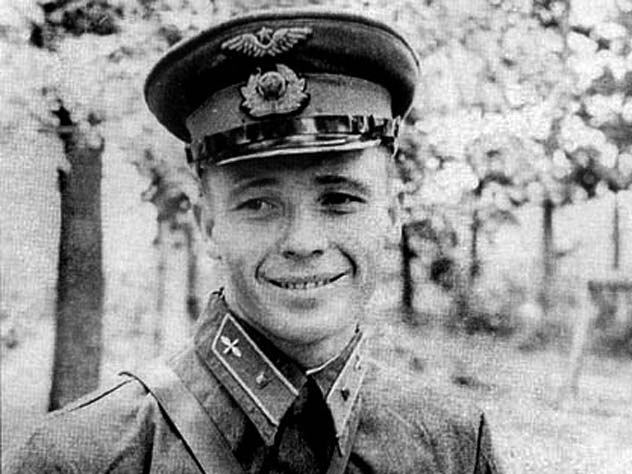 Виктор Талалихин, лето 1941 года. Источник: wikipedia.org
