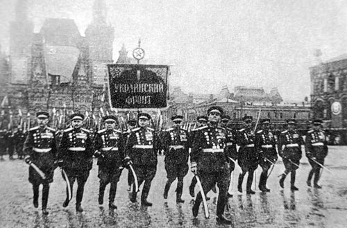 Парад Победы в Москве, 1945 год. Источник: wikimedia.org