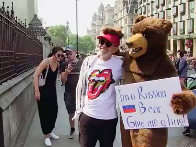 Своеобразное приглашение на ЧМ-2018 в Россию появилось на YouTube