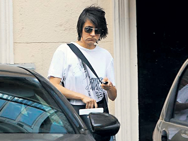 Почему у Земфиры** закончились деньги