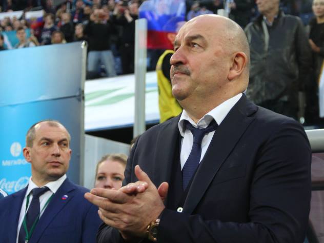 Главный тренер сборной России по футболу Станислав Черчесов