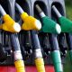 Москвичи радуются снижению цен на бензин