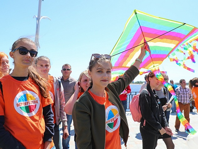 Удочеренная американцами волгоградка в дни ЧМ-2018 вернулась на родину