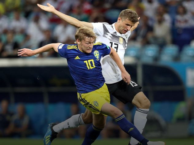 Сборная Германии одержала волевую победу над командой Швеции