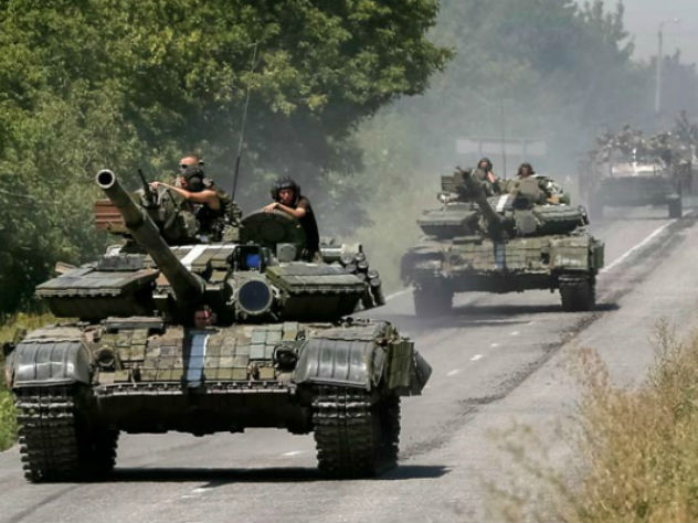 Группа украинских военных в российской форме прибыла в населенный пункт Счастье
