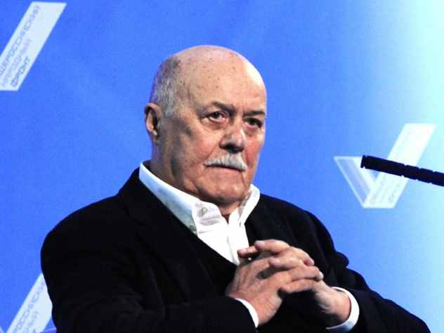 Память режиссера, председателя комитета Госдумы по культуре Станислава Говорухина собираются увековечить в Москве.