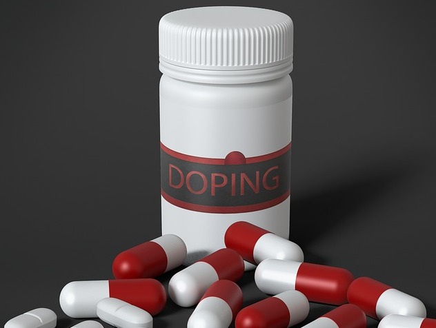 Госдума приняла в первом чтении закон о штрафах за допинг