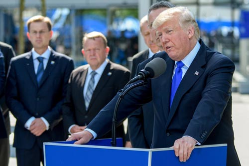 Дональд Трамп на саммите НАТО, 2017 г. Фото: Globallookpress.com