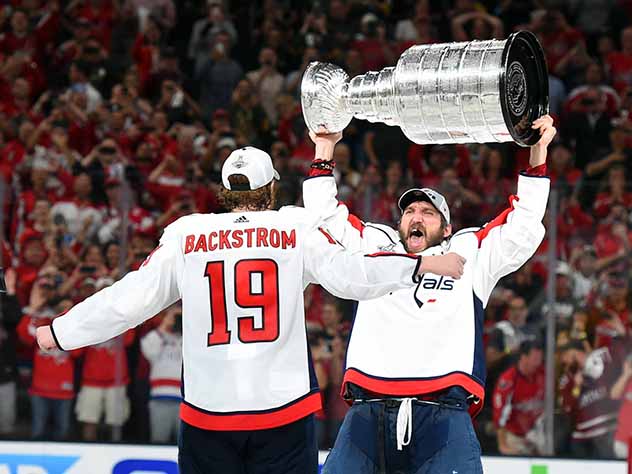 Овечкин побрился ради благотворительности