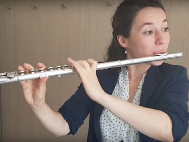 Онкобольная играла музыку Баха во время операции на головном мозге