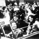 22 ноября 1963 года. Через несколько мгновений Джон Кеннеди (на фото второй справа, рядом с ним жена Жаклин) будет убит. Источник: wikimedia.org