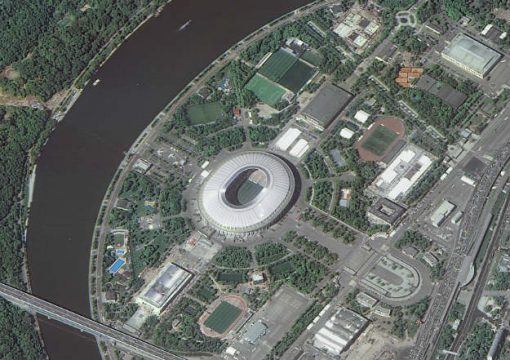 Стадион в Москве, центральная часть Олимпийского комплекса «Лужники», расположенного неподалёку от Воробьёвых гор в Москве. Самый вместительный стадион в России.