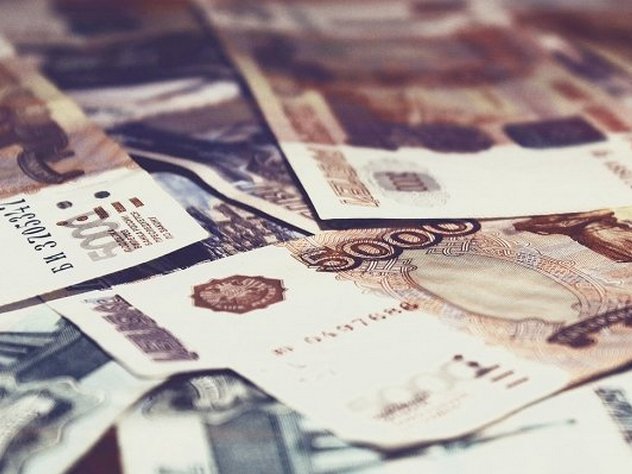 Объем взятых россиянами кредитов достиг 12,8 триллиона рублей