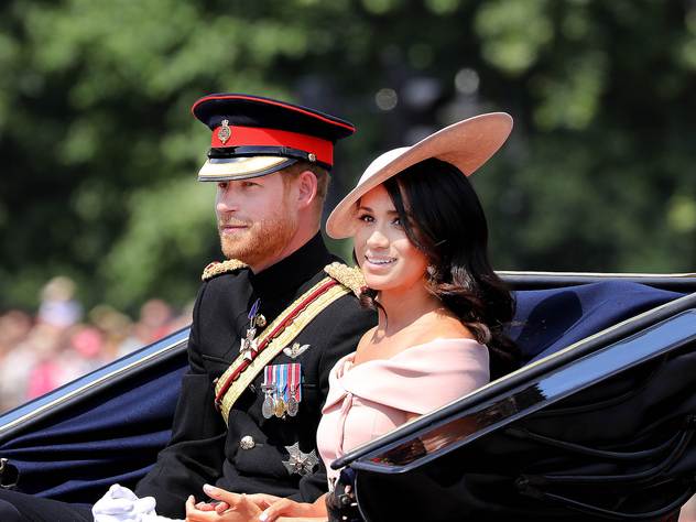 Герцог и герцогиня Сассекса вряд ли могут рассчитывать на приглашение стать крестными родителями принца Луиса.