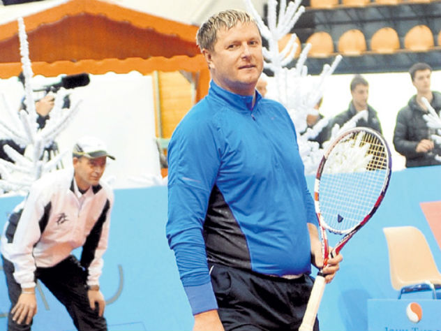 «Маразм крепчает, да»: Кафельников жестко высказался об украинском теннисисте-русофобе