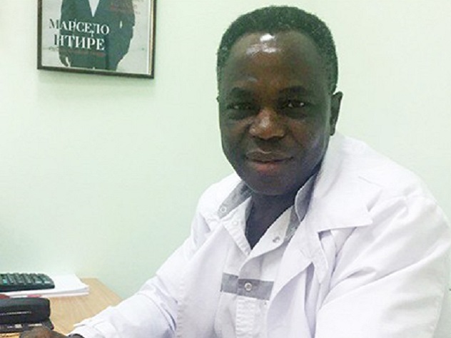 Чернокожий хирург