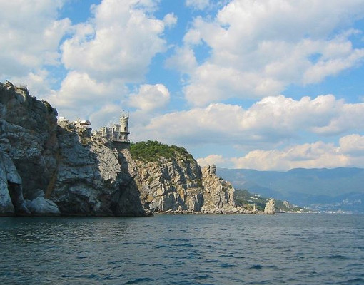 Ай-Тодор — мыс на юге Крыма, в 8,5 км к юго-западу от Ялты 