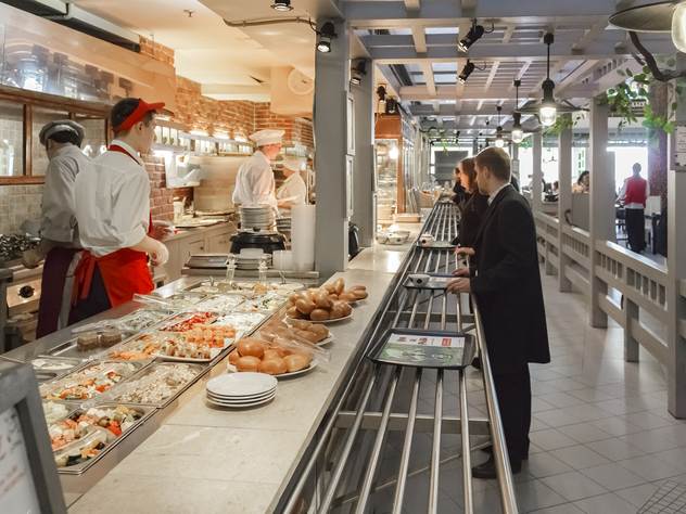 Кафе и рестораны разработали комплексные обеды для гостей ЧМ-2018.