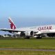 Пассажир элитной авиакомпании Qatar Airways попрошайничал на борту самолета