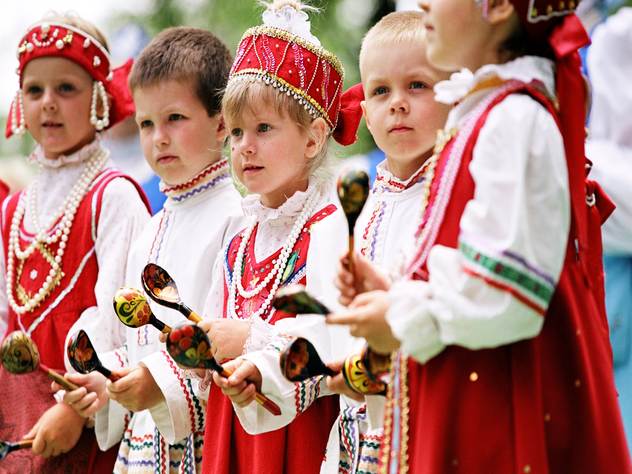 Традиционный русский музыкальный инструмент - ложки.