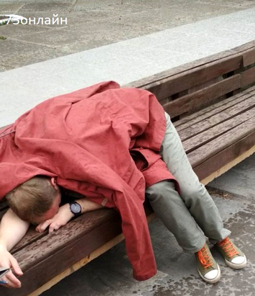 Врачи серьёзно опасаются за здоровье журналиста и не одобряют стиль управления, который избрал мэр города