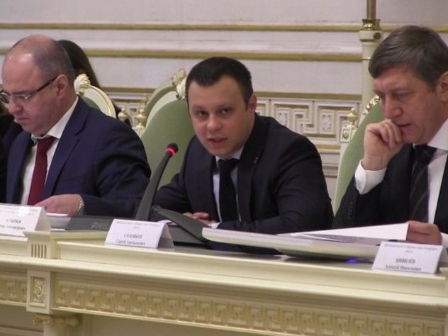 В заксобрании Санкт-Петербурга ответили на угрозы бывшего президента Эстонии В заксобрании Санкт-Петербурга ответили на угрозы бывшего президента Эстонии